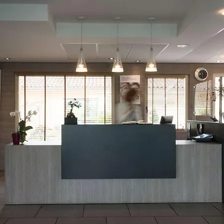 Ogcastres Le Caussa Hotel Castres (Tarn)