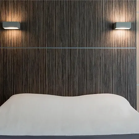 Ogcastres Le Caussa Отель Кастр