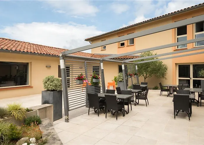 Ogle Caussea Castres