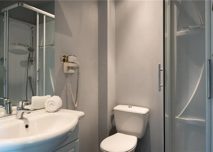 Ogle Caussea Castres カストル